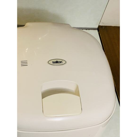 Salton Nutritionist Automatic 10 Cup Rice Cooker Cup Model RA10NR Tested - Picture 4 of 12